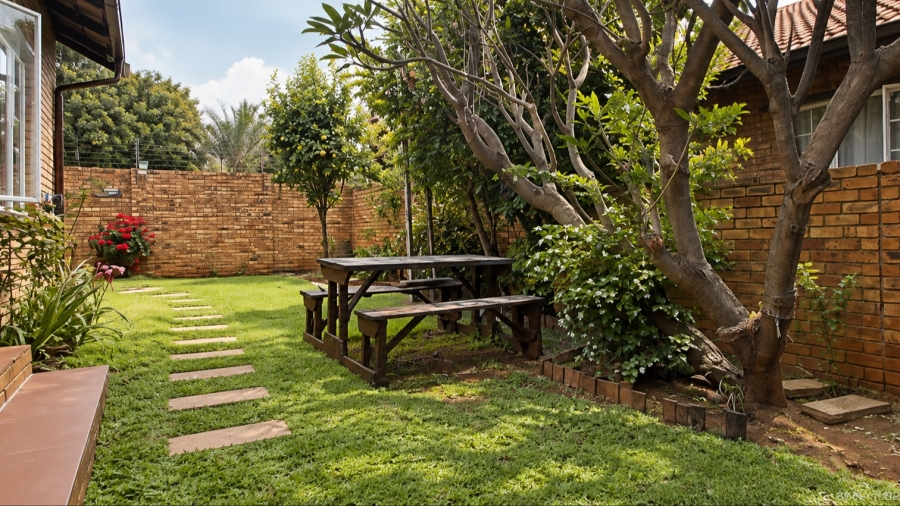 3 Bedroom Property for Sale in Safari Gardens North West